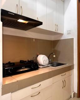 Cozy 1BR Apartment with Home Office at The Nest Jakarta Barat - Jakarta - 5