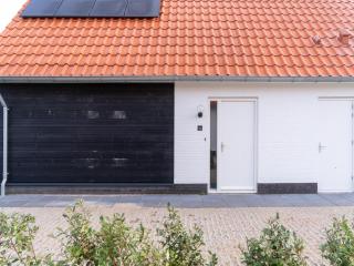 Holiday Home in Netherlands near Restaurants, cleaning included - Scherpenisse - 5