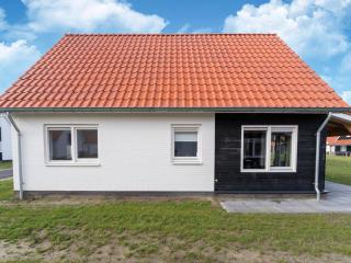 Holiday Home in Netherlands near Restaurants, cleaning included - Scherpenisse - 3