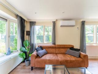Comfort and Calm stay in a Forest, cleaning included - Putte - 0