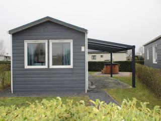 Chalet in Gelderland with Hot Tub, cleaning included - Lathum - 3
