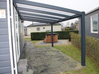 Chalet in Gelderland with Hot Tub, cleaning included - Lathum - 7