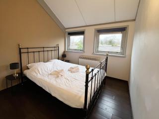 Holiday Home in Grou near Frisian Lakes, cleaning included - Grou - 7