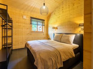 Seaside Tent with Kitchen & Shower, cleaning included - Schinnen - 8