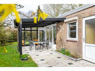 Holiday home near the popular Veerse Meer, cleaning included - Kortgene - 8