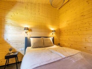 Seaside Tent with Kitchen & Shower, cleaning included - Schinnen - 2