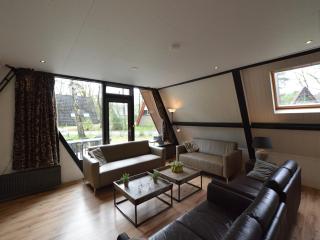 Holiday home with large terrace, cleaning included - Stramproy - 0