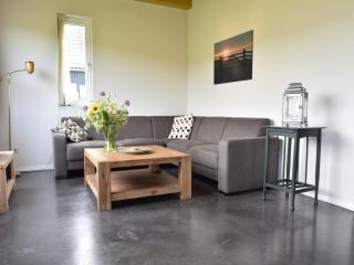 Villa in Tzummarum near the Sea, cleaning included - Tzummarum - 2
