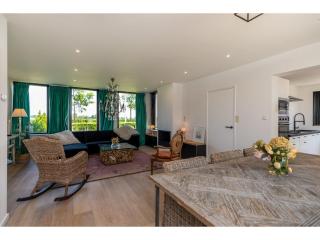 characteristic house in a rural location, cleaning included - Zuidzande - 1