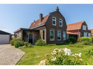 characteristic house in a rural location, cleaning included - Zuidzande - 8