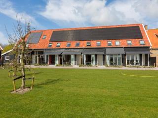 Holiday home on the edge of Oostkapelle, cleaning included - 4