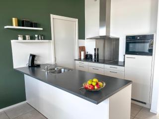 Holiday home in Zeewolde with garden, cleaning included - Zeewolde - 2