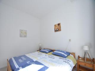 Holiday Home Bergen near Beach & Dunes, cleaning included - Bergen aan Zee - 2