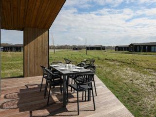 Majestic holiday home with garden, cleaning included - Wissenkerke - 8