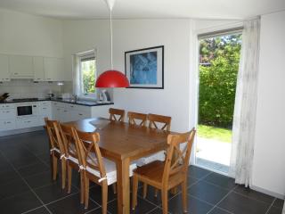 House near Veerse Meer and North Sea Beach, cleaning included - Kamperland - 3