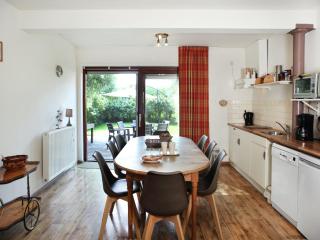 Comfortable flat overlooking orchards, cleaning included - Eede - 2