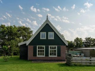 Holiday Home near Lutjestrand Beach, cleaning included - Hippolytushoef - 3