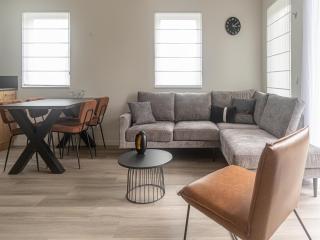 Quiet Lakeside Escape for Four, cleaning included - Simonshaven - 0