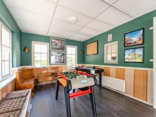 Group Home in Giethoorn with Waterside Terrace, cleaning included - Giethoorn - 6