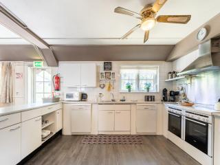 Holiday home in the heart of Giethoorn, cleaning included - Giethoorn - 7