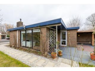 Holiday home right on the Veerse Meer, cleaning included - Wolphaartsdijk - 6