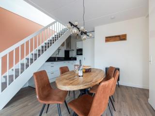 Beautiful house with AC, in the port of Uitgeest, cleaning included - Uitgeest - 7