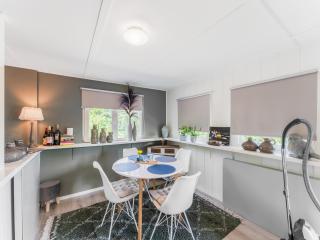 Chalet in Reutum by Almelo Nordhorn Canal, cleaning included - Reutum - 7