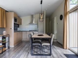 Chalet in Netherlands with Garden and Infrared Cabin, cleaning included - Hoenderloo - 8