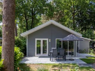 Holiday Home in Veluwe near Forest, cleaning included - Hoenderloo - 5