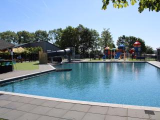 Chalet on the recreational lake and the Veluwe, cleaning included - Lathum - 2