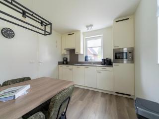 Your Dutch Lakeside Hideaway, cleaning included - Simonshaven - 7