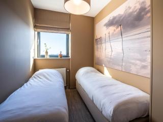 Modern apartment with balcony, cleaning included - Kamperland - 2
