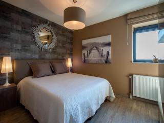 Modern apartment with balcony, cleaning included - Kamperland - 8