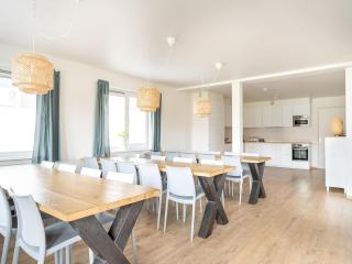 Luxurious 24-person apartment on Ameland, cleaning included - Nes - 8
