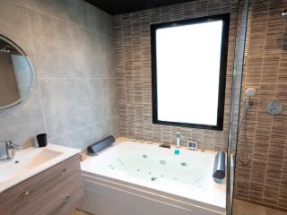 Luxury bungalow for 6 people, cleaning included - Zevenhuizen - 1