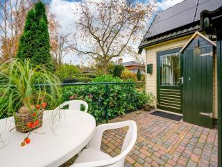 Holiday Home in Noordwolde with Garden, cleaning included - Noordwolde - 1