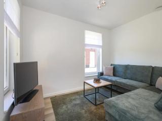 Stylish Stay Near the Shore, cleaning included - Simonshaven - 1
