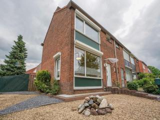 Holiday Home in Kerkrade near Indoor Ski Slope, cleaning included - Kerkrade - 9