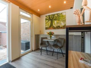 Holiday Home in Kerkrade near Indoor Ski Slope, cleaning included - Kerkrade - 1