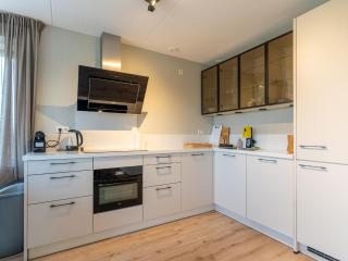 Holiday Home in Zeeland near Nature Reserve, cleaning included - Scherpenisse - 7
