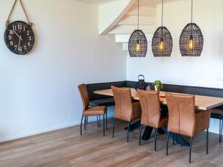 Group Getaway in Friesland, cleaning included - Leons - 2