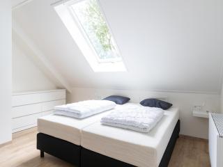 Luxurious 20-person apartment on Ameland, cleaning included - Nes - 8