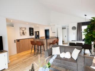 Bungalow with whirlpool and sauna, cleaning included - Zevenhuizen - 0