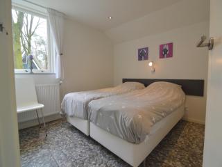Scenic Holiday Home with Terrace, cleaning included - Stramproy - 7