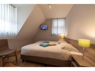 Villa in Zeeland near Clean Beaches, cleaning included - 6