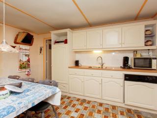 Farmhouse in Nederweert near Canal Trails, cleaning included - Nederweert-Eind - 7