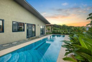 Casa Ola - Tropical Beachside Escape - Playa Venao - 0