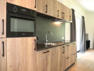 Chalet Retreat Near the Dutch Venice, cleaning included - Blesdijke - 2