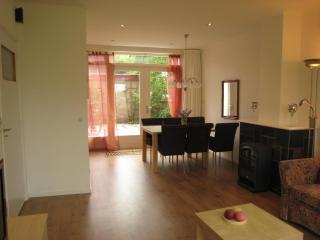 Tranquil holiday home in West Gradijk, cleaning included - West-Graftdijk - 8