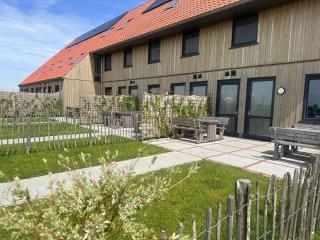 Spacious Frysian villa on the waterfront, cleaning included - Leons - 5